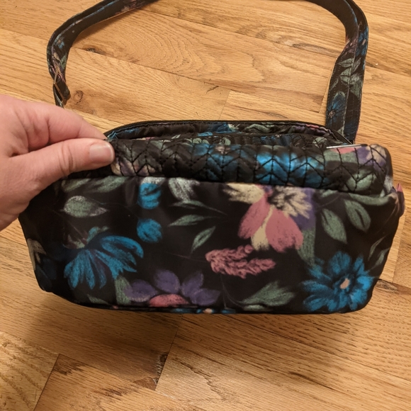 Lug crossbody bag - Picture 6 of 13